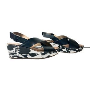 Clarks Collection Sandals Black Leather Sling Back Open Toe Wedge Women's Sz 7 W